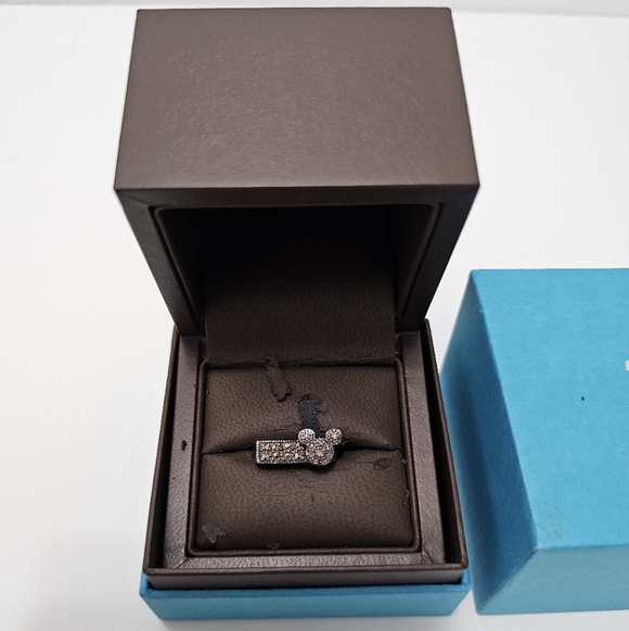 🇨🇦 Birks Disney Mickey Mouse Sterling Silver & Marcasite Gemstone Ring - Picture 9 of 16